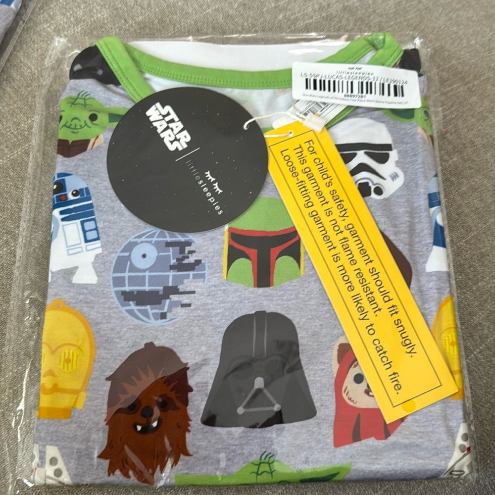 Little Sleepies Star Wars 2 piece set.